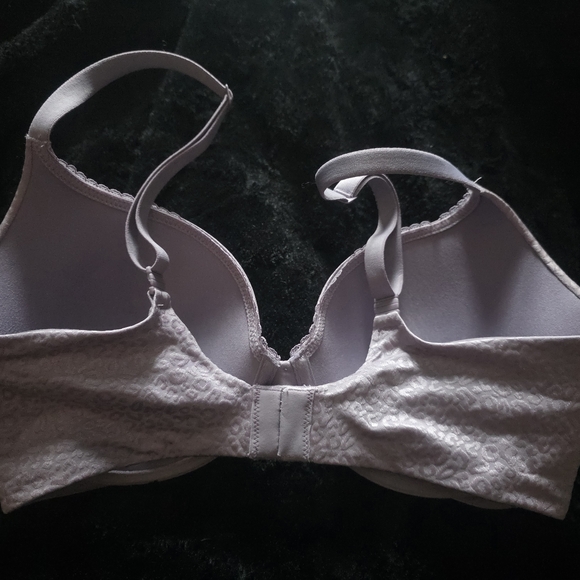 34DD Victorias Secret Lavender Leopard Print Bra - Picture 4 of 4
